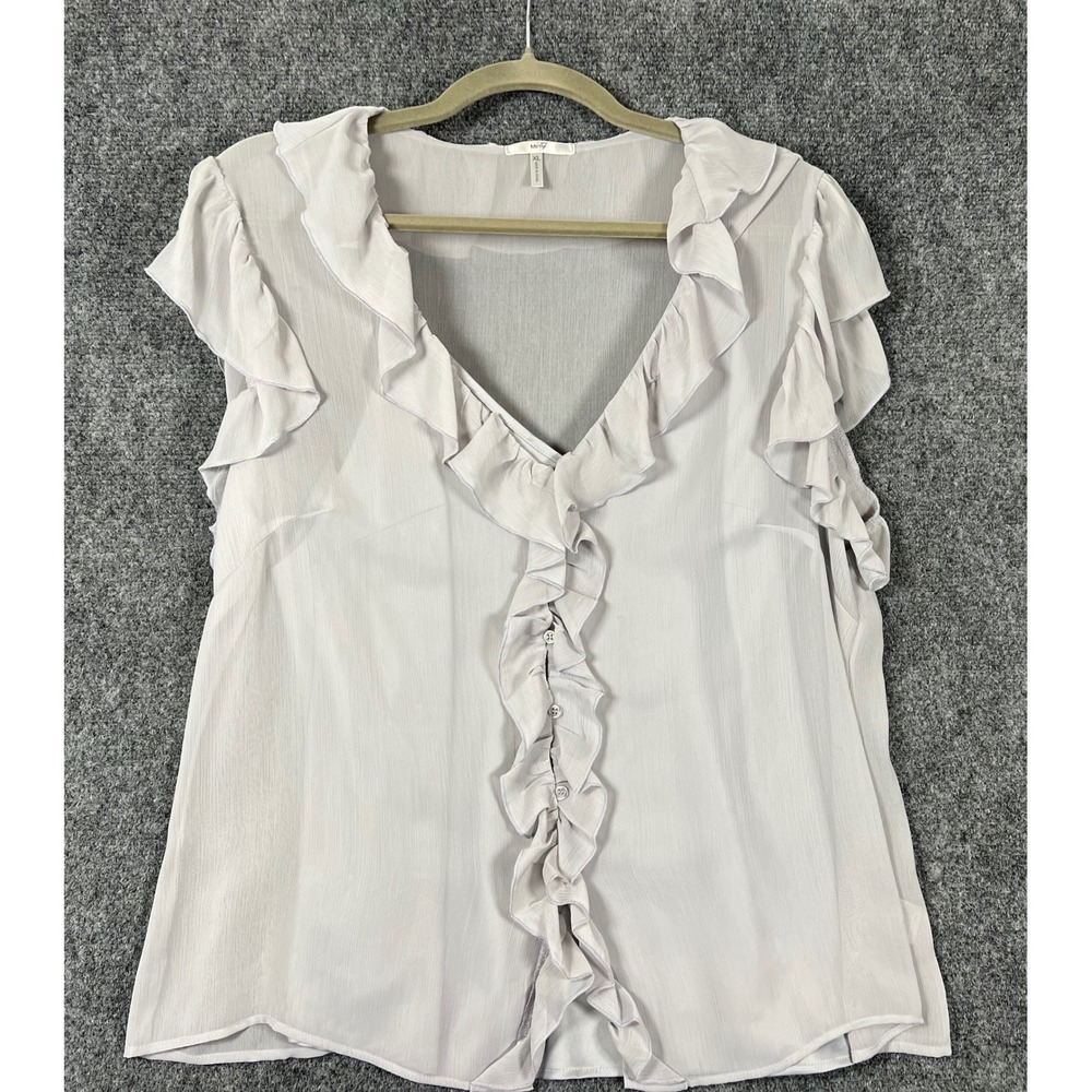 Metro 7 Women XL Silver Ruffle V-Neck Flutter Sleeve Blouse with Camisole Set